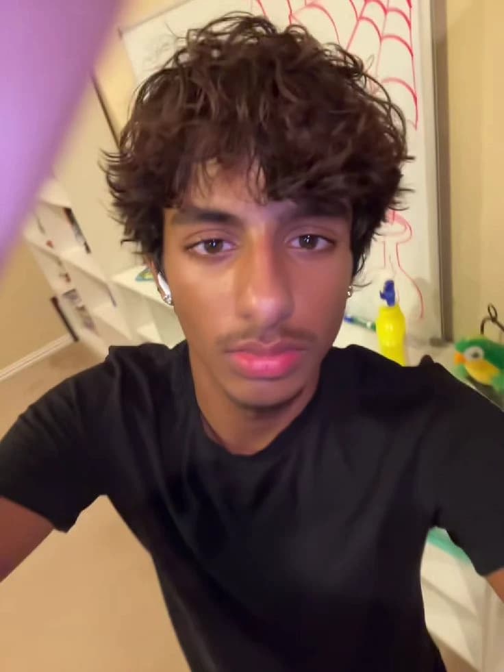 Aryan - BL thumbnail