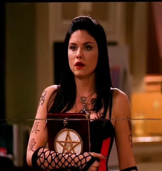 Isabella. The satanic gothic bride. thumbnail