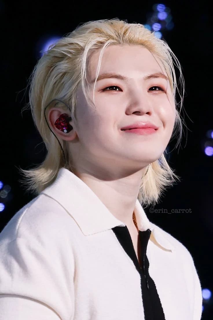 Woozi thumbnail