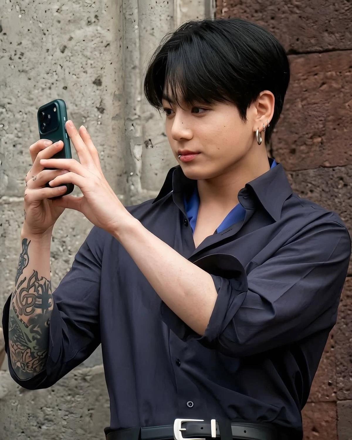 Jeon Jungkook  thumbnail