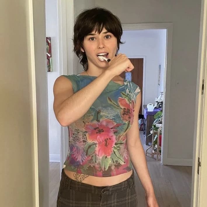 Ruby cruz  thumbnail