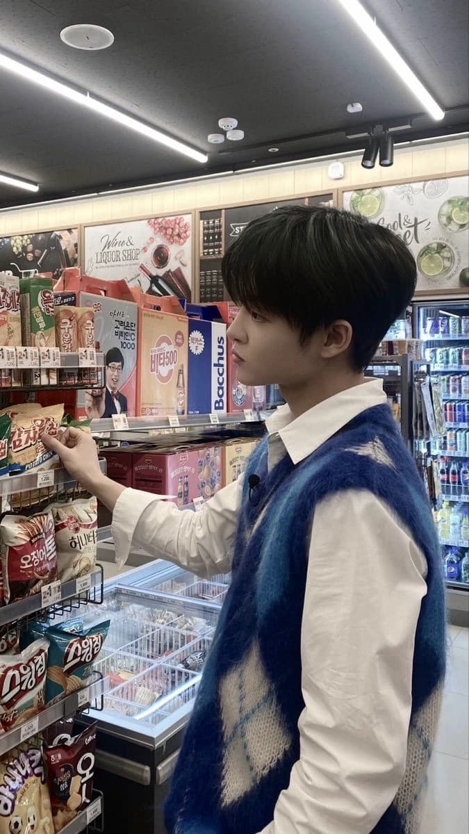 Park jihoon thumbnail