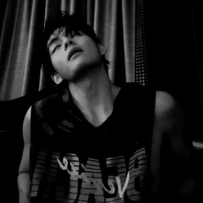 Kim Taehyung thumbnail