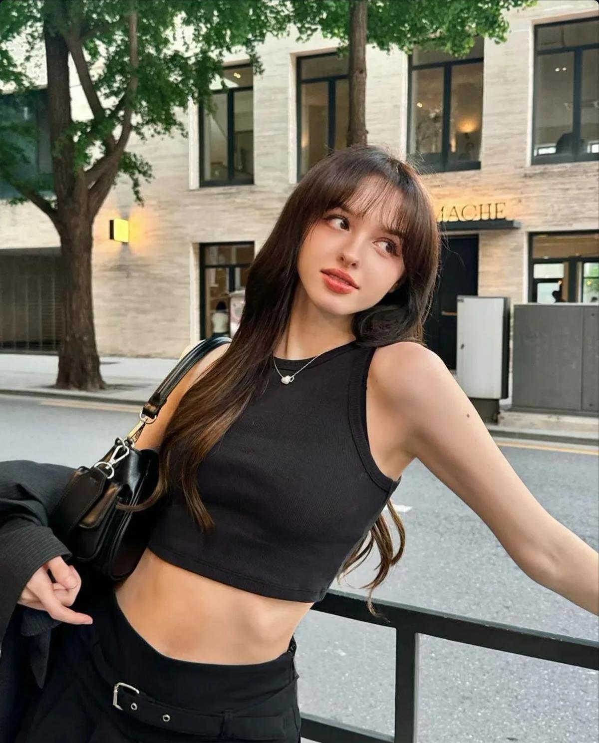 Elina thumbnail