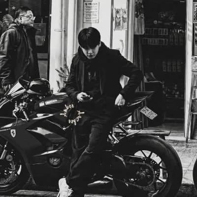 Jeon Jungkook thumbnail