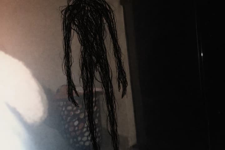 Dark line thumbnail