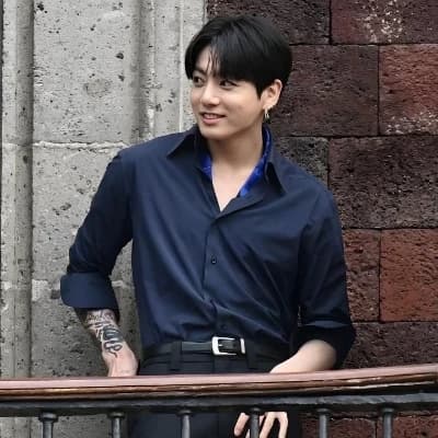 Jeon Jungkook(Alpha + a famous doctor)  thumbnail