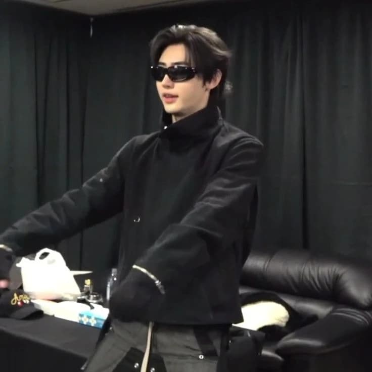 Park Sunghoon thumbnail