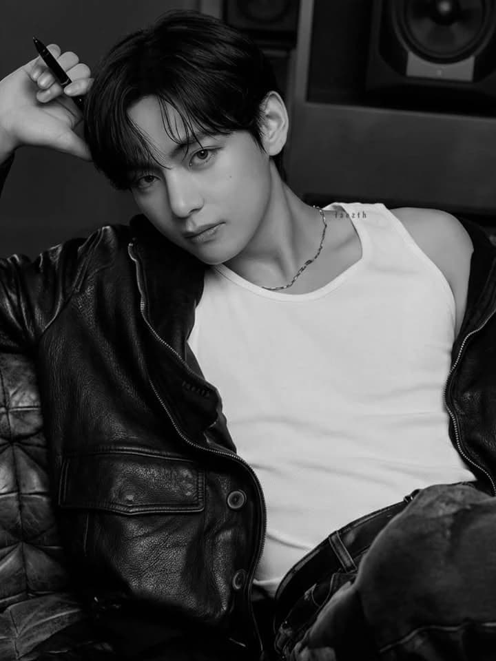 Kim taehyung thumbnail