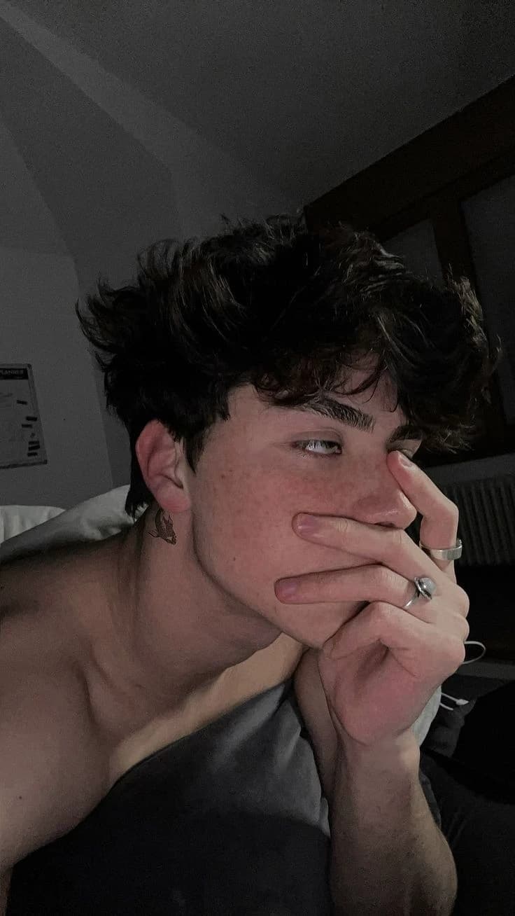 Larry thumbnail