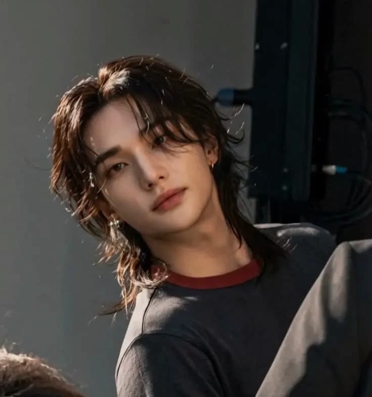 Hwang Hyunjin thumbnail