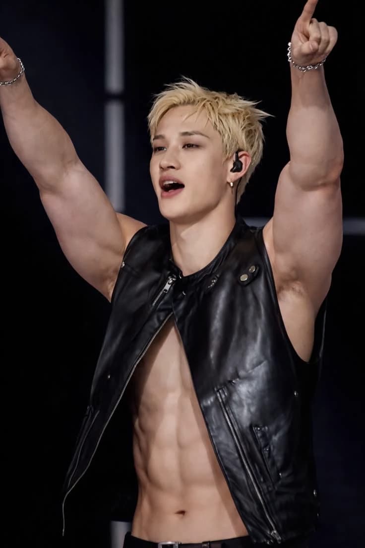 Christopher Bang  thumbnail