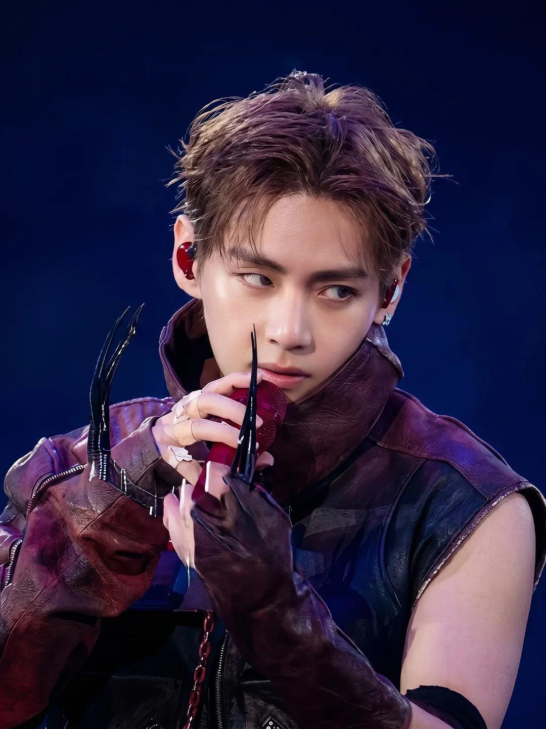 Kim taehyung thumbnail
