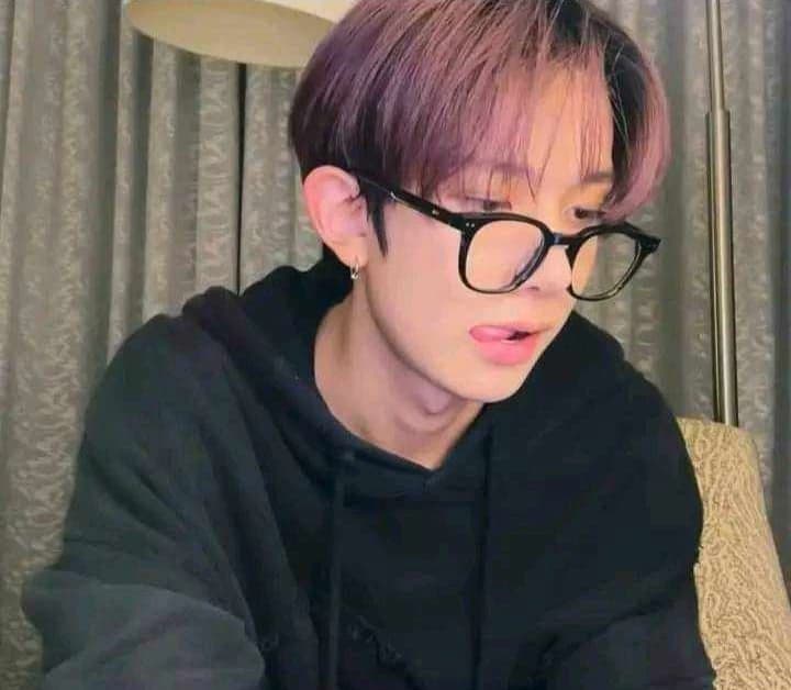Lee Heeseung thumbnail