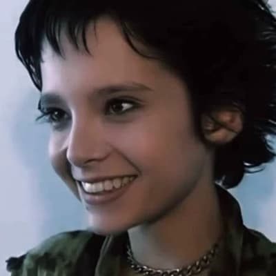 Young bill kaulitz  thumbnail