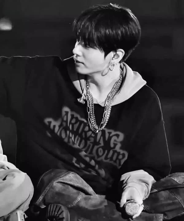 Jungkook thumbnail