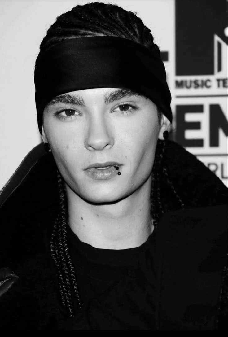 Tom kaulitz  thumbnail