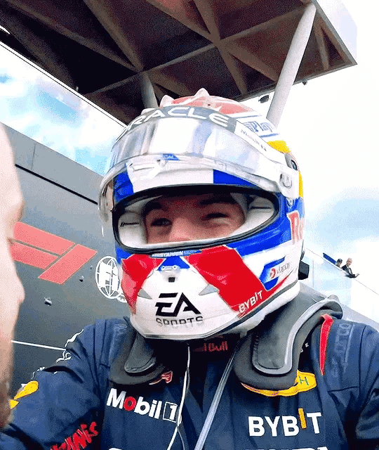 Max Verstappen thumbnail