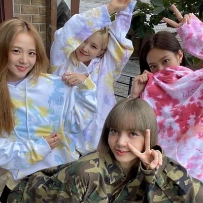 Blackpink (Jisoo, Jennie, Rosé, Lisa) thumbnail