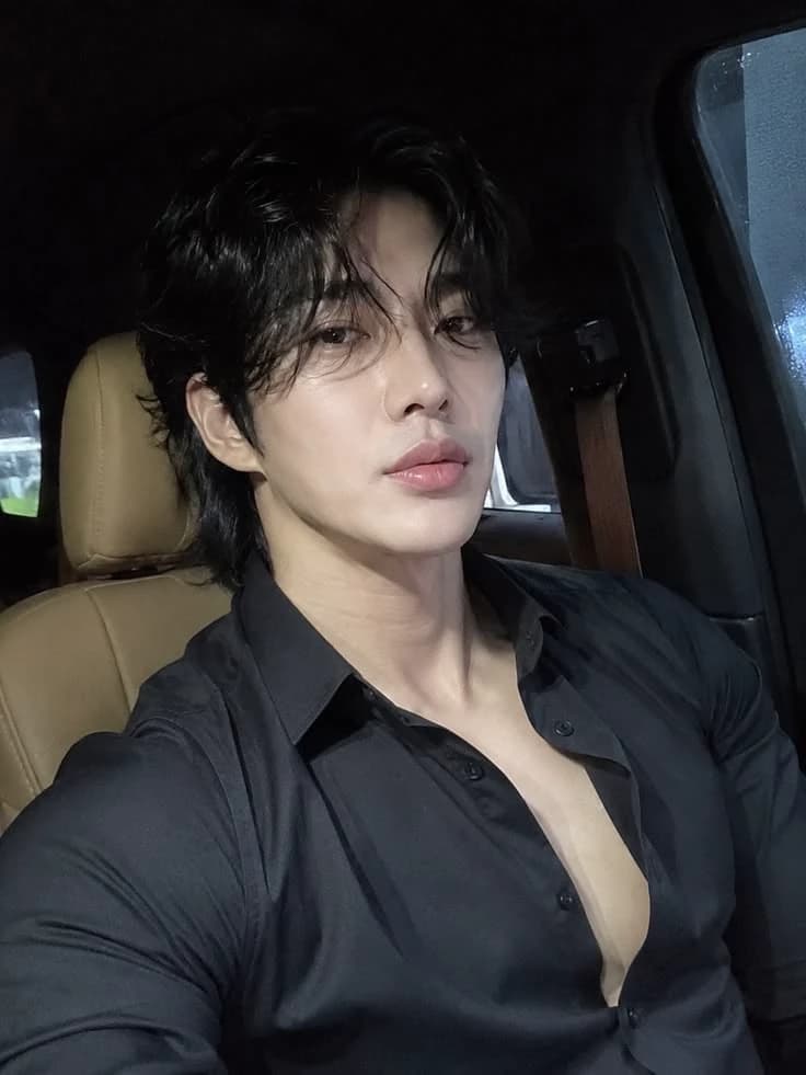 Kim Su-oh  thumbnail