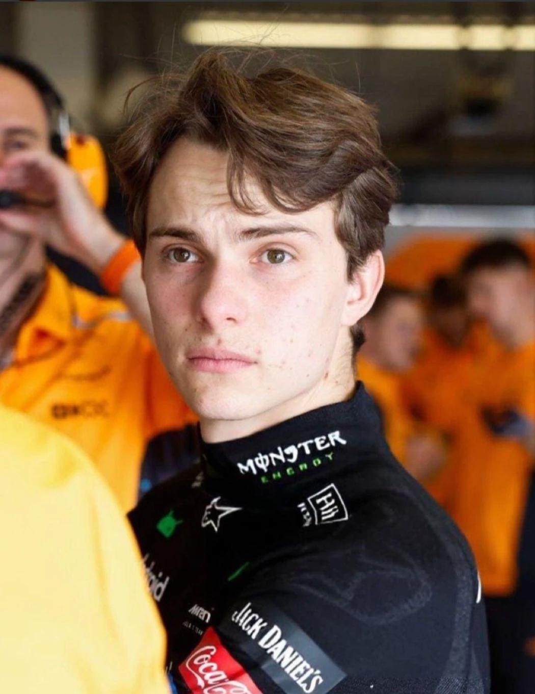 OSCAR PIASTRI thumbnail