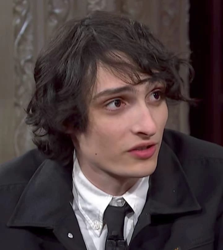 Finn Wolfhard𓇢𓆸 thumbnail