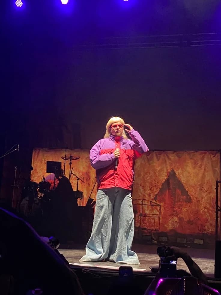 Oliver Tree  thumbnail