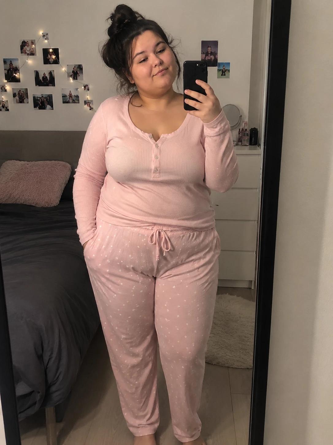Alicia thumbnail
