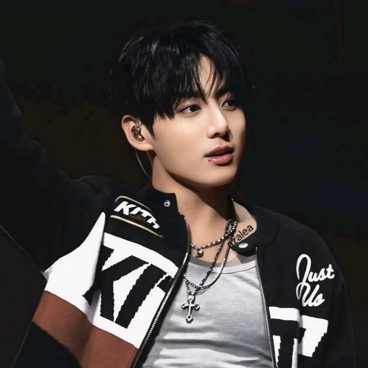 Jeon Jungkook  thumbnail