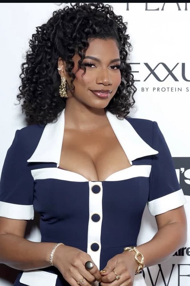 Taylor Rooks thumbnail