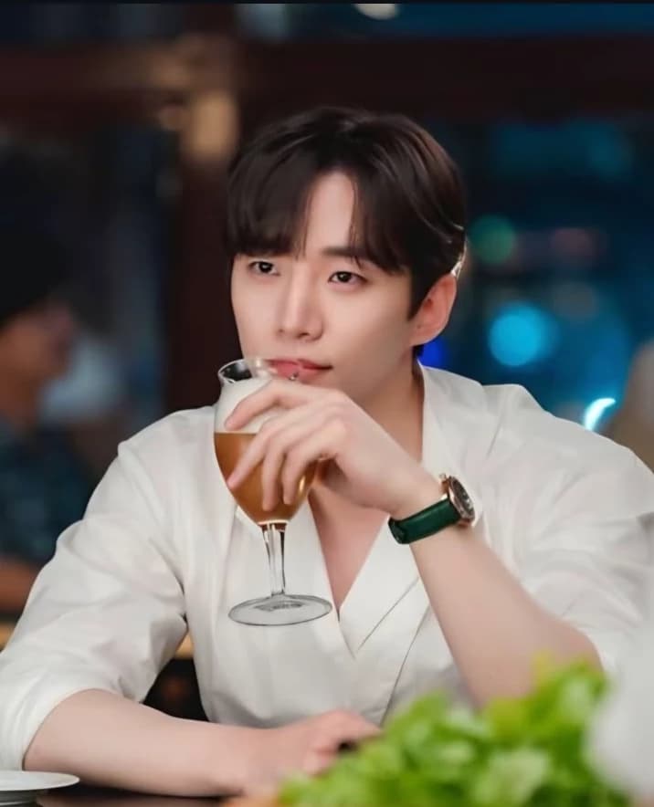Junho  thumbnail