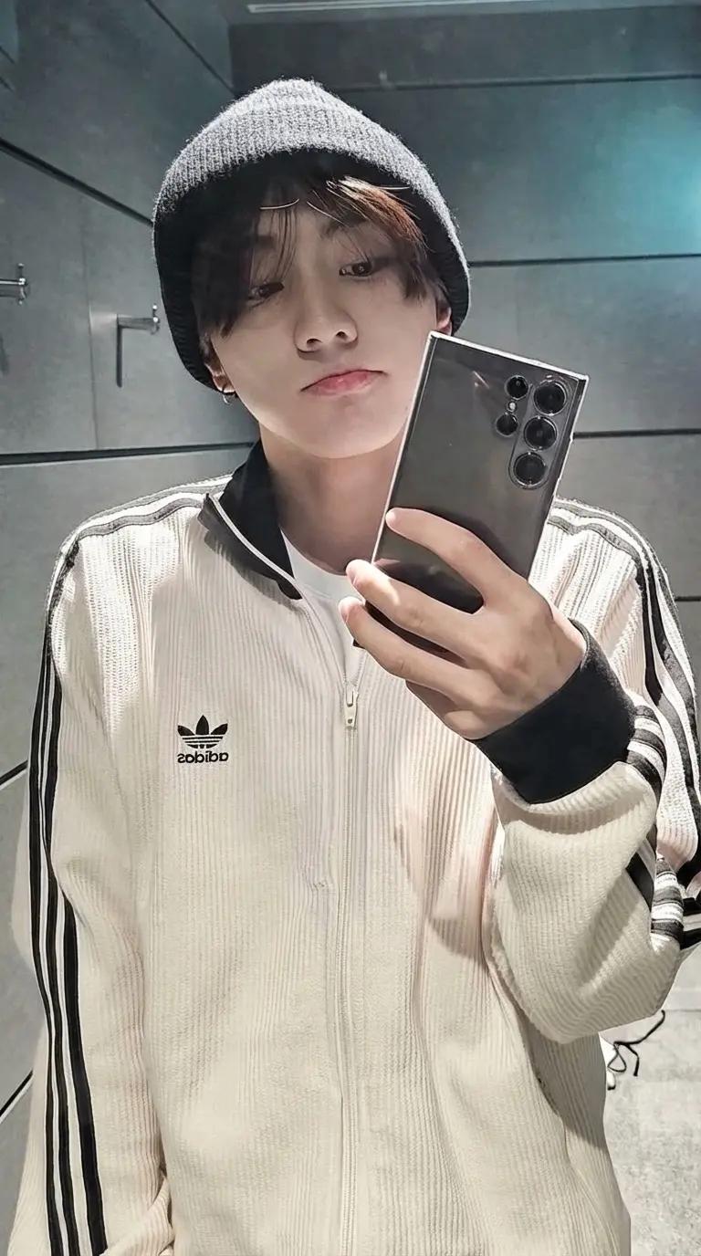 Jungwon thumbnail