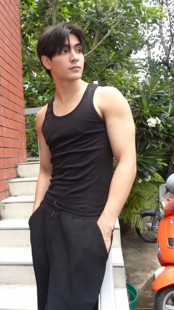 Joong Archen thumbnail