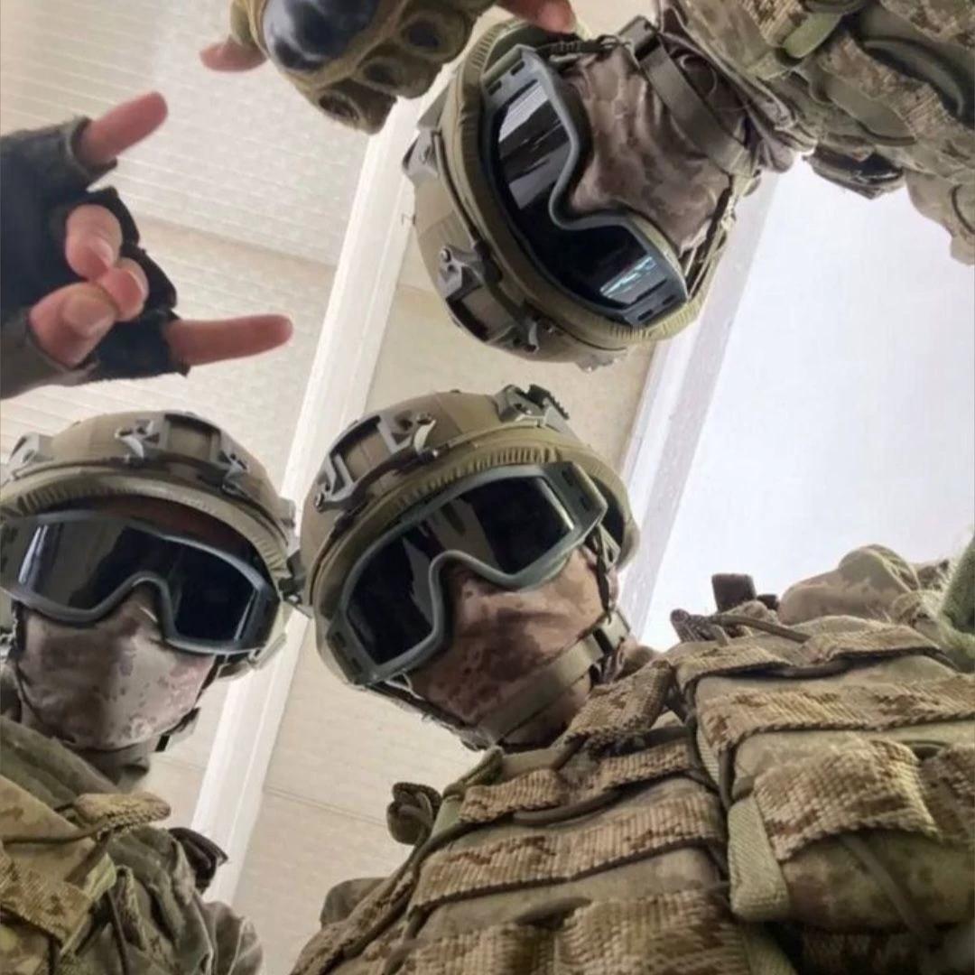 militares(´ 3｀) thumbnail