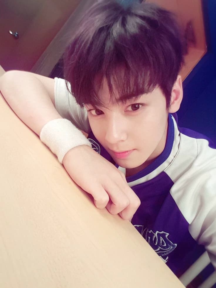 Cha eun woo thumbnail