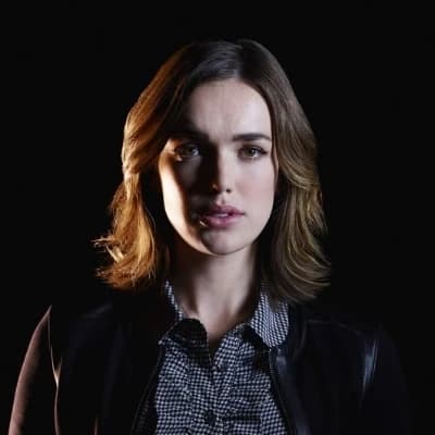 Jemma Simmons thumbnail