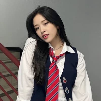 Ahn Yujin thumbnail