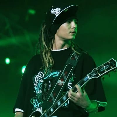 Tom kaulitz  thumbnail