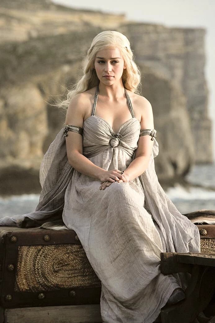 Queen of Dragons thumbnail