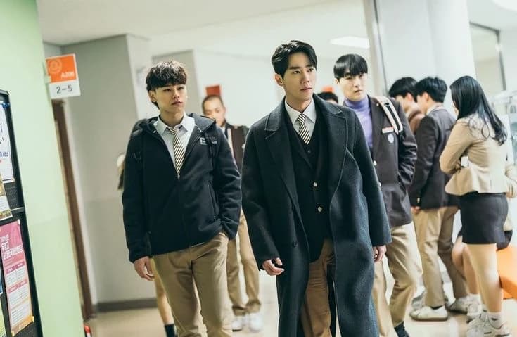 Lee Junyoung  thumbnail