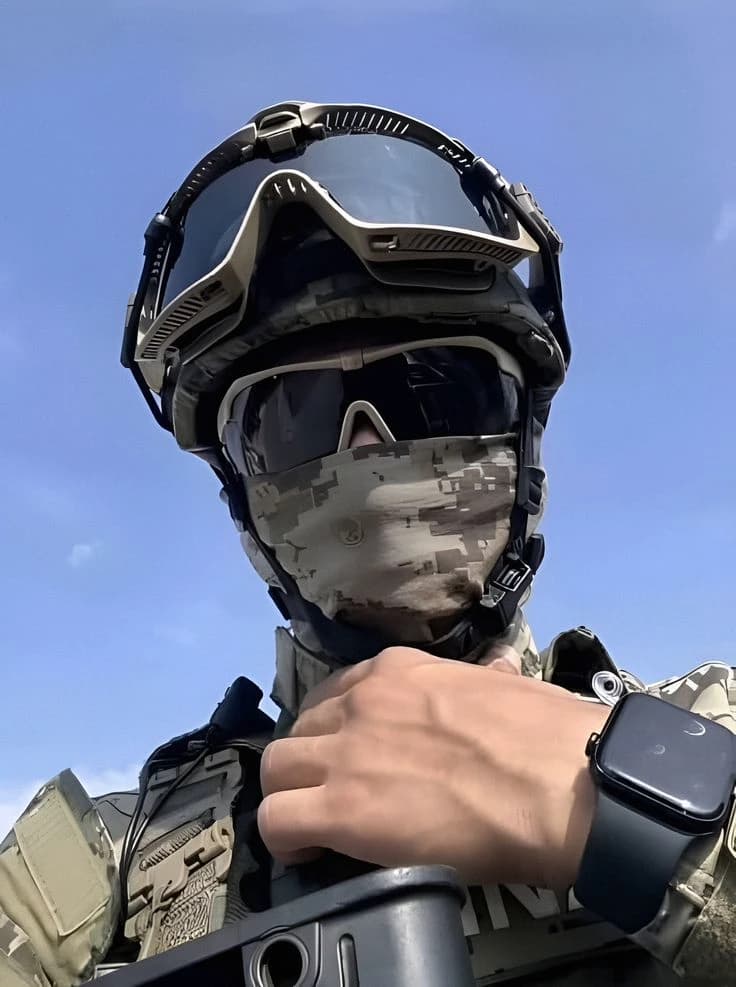 Coronel (Emiliano Cruz ) thumbnail
