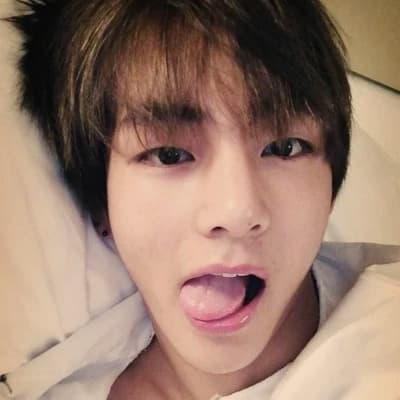 Kim Taehyung thumbnail