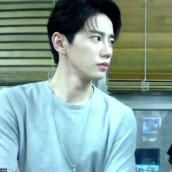 Lee Junyoung thumbnail