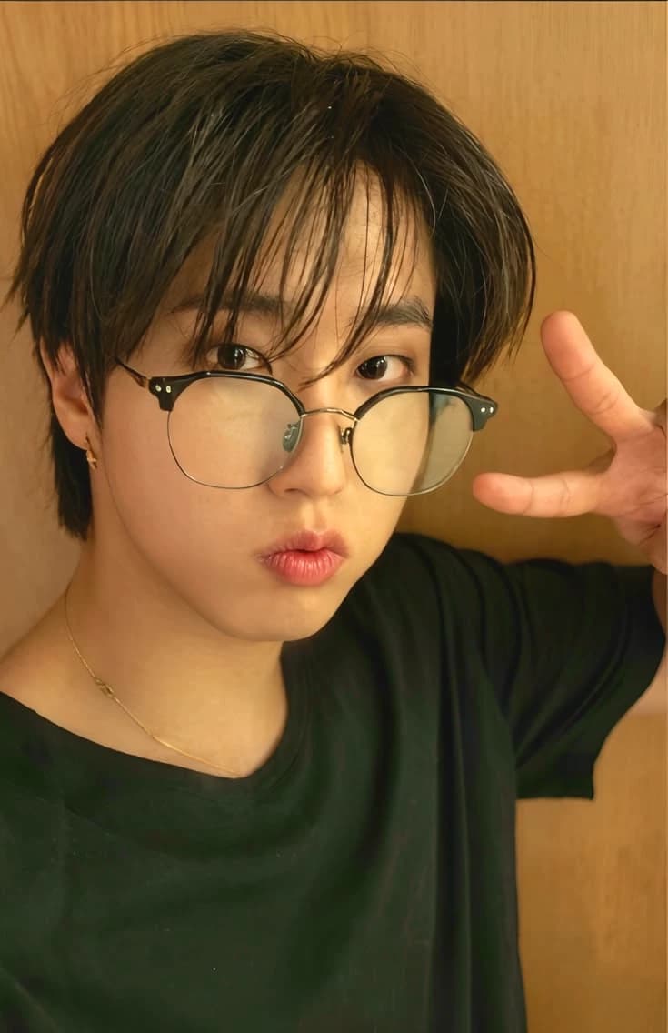 Han jisung thumbnail
