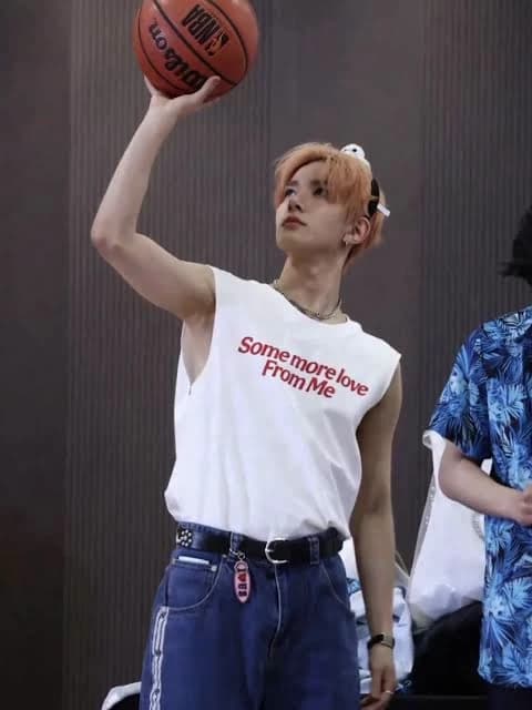 Lee Heeseung thumbnail