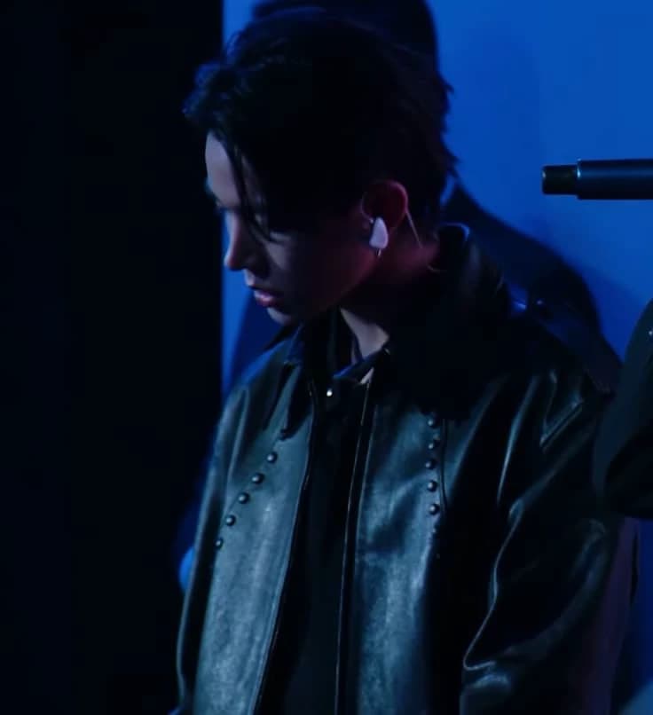 lee heeseung thumbnail