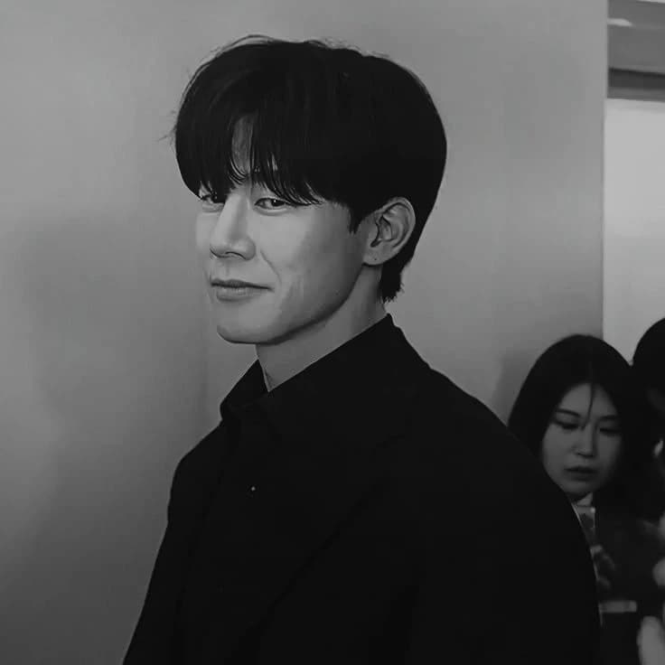 Na Hwa-jin ✶ The Inspector thumbnail