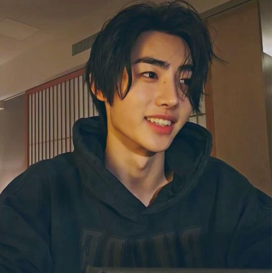 Sunghoon thumbnail