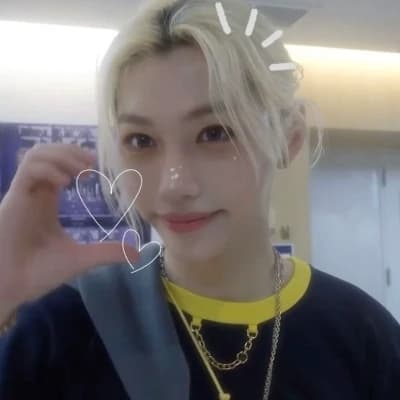 Stray kids thumbnail