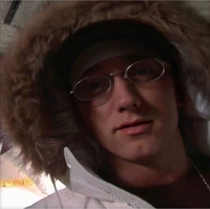EMINEM \[MARSHALL MATHERS\] thumbnail